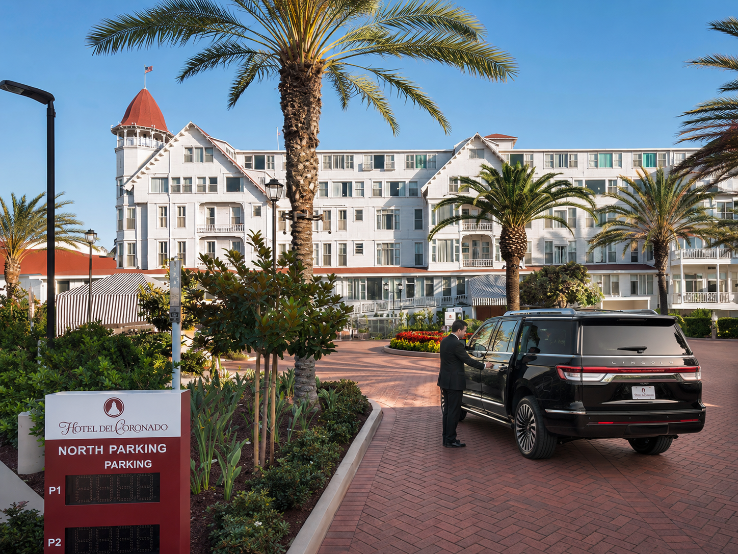 Emelx private transportation arrival at Hotel del Coronado from LAX