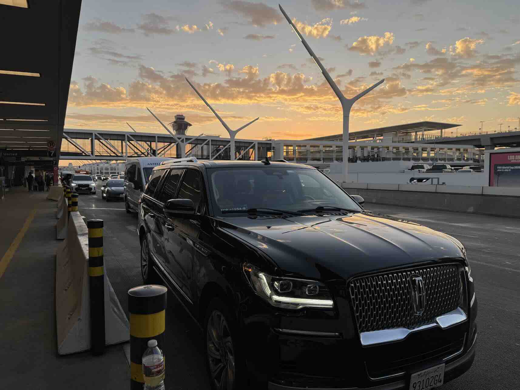 Emelx private LAX to Gardena car service with a professional chauffeur and luxury vehicle
