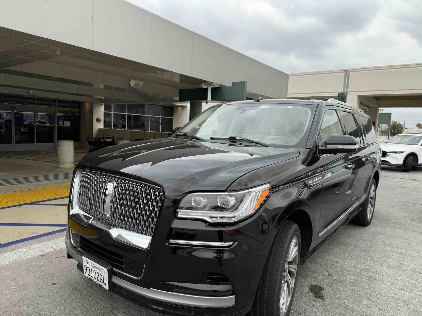 Emelx private LAX to Carlsbad car service with a professional chauffeur and luxury vehicle